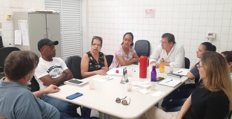 Conselho Municipal de Saúde se reúne e discute “assuntos relativos ao dia a dia”