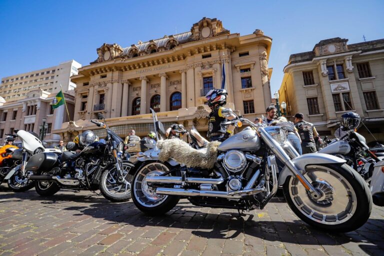 Passeio motociclístico do Maio Amarelo é realizado em Ribeirão Preto