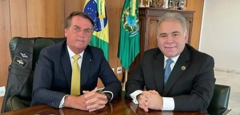 Marcelo Queiroga, ex-ministro da Saúde de Bolsonaro, se filia ao PL para disputar a prefeitura de João Pessoa